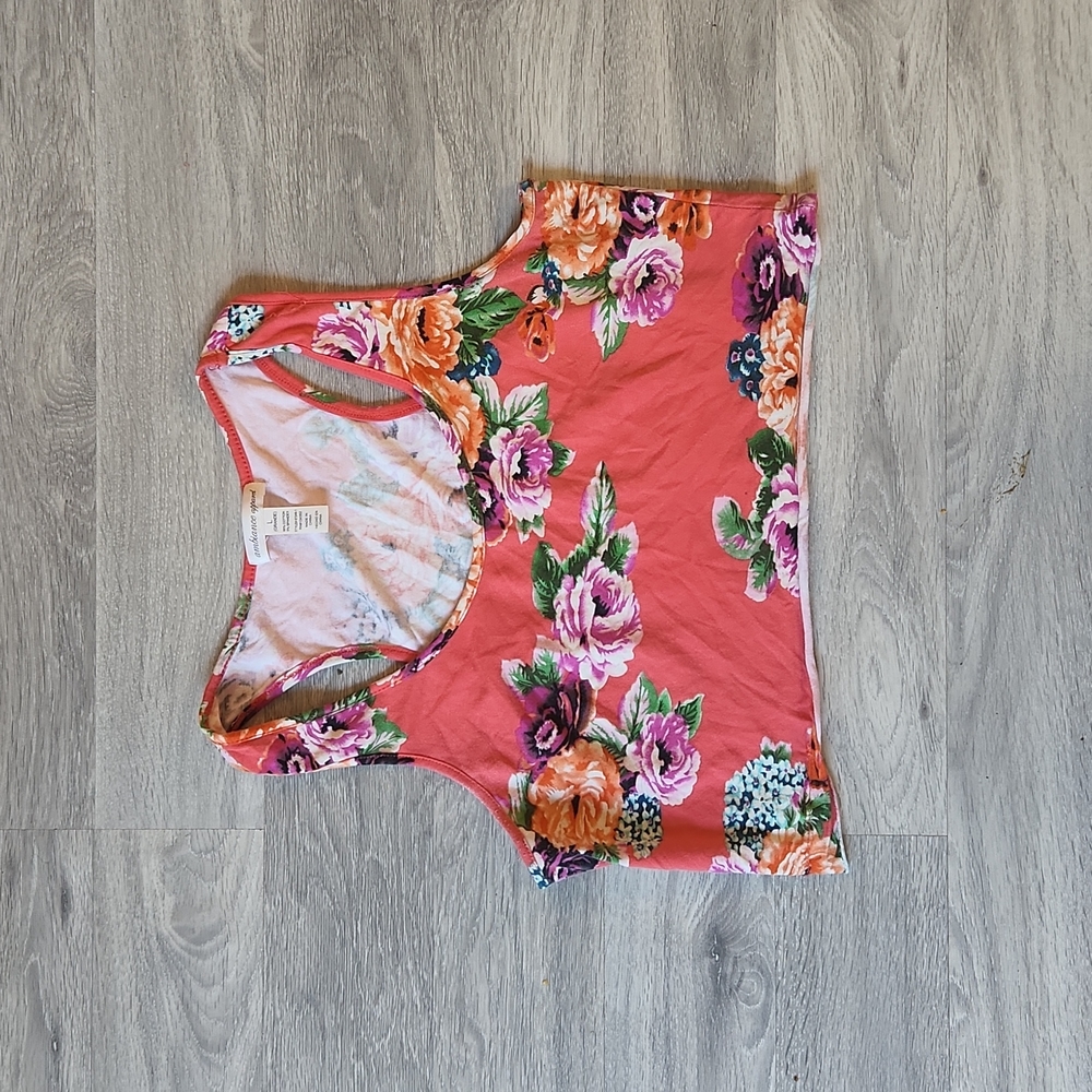 7|$30 Ambiance apparel tank top size large